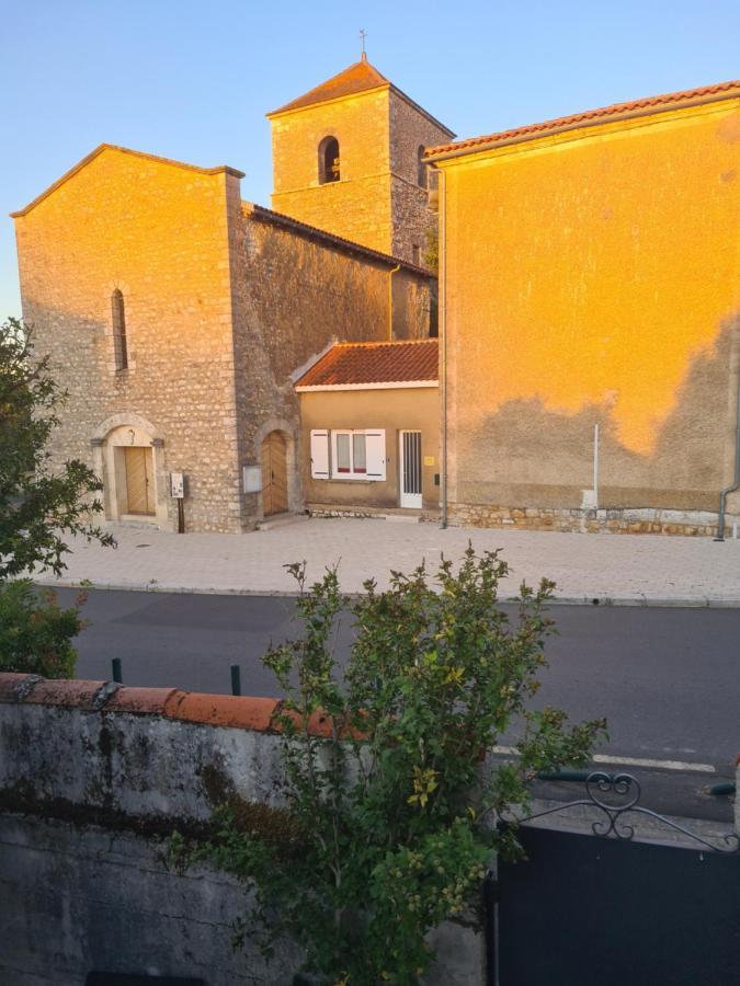 Logement Entier Situe A Taponnat Fleurignac. エクステリア 写真