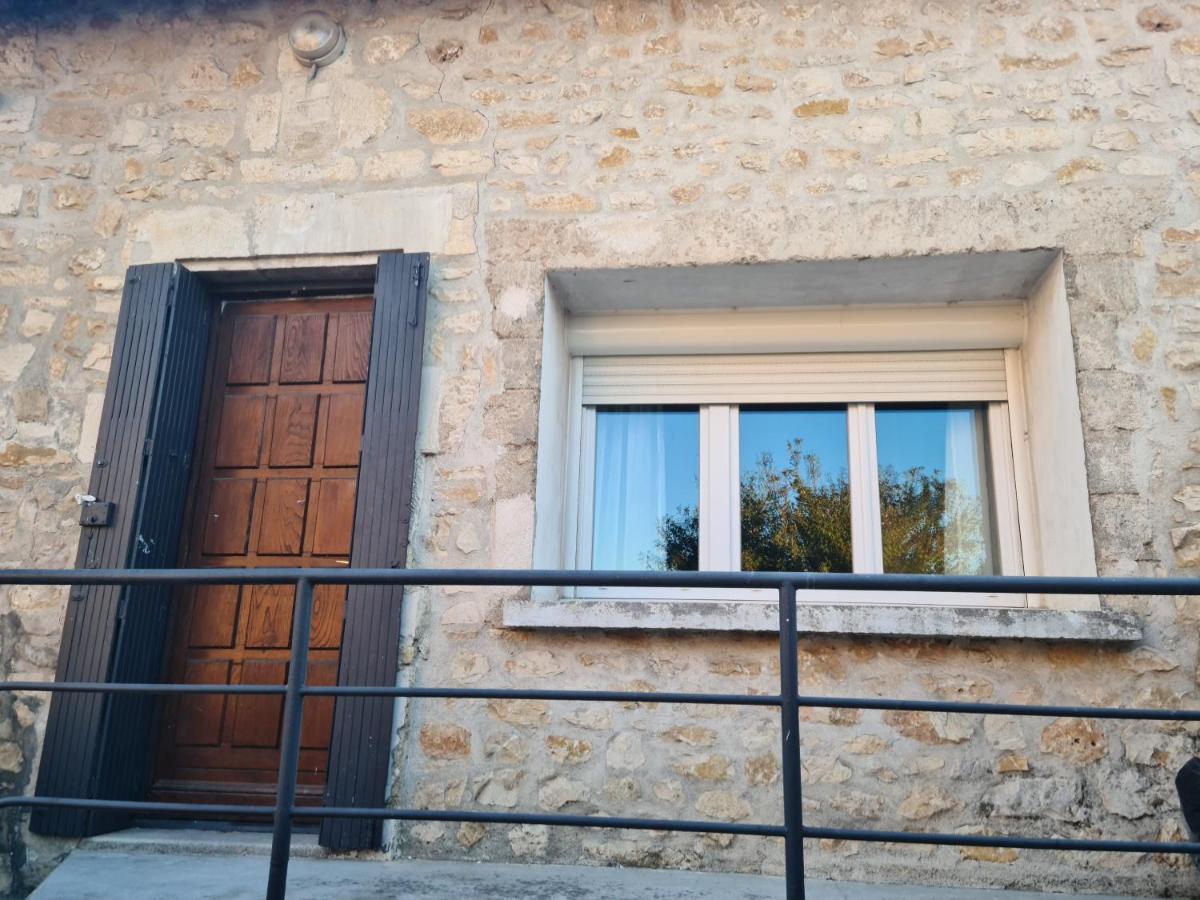 Logement Entier Situe A Taponnat Fleurignac. エクステリア 写真